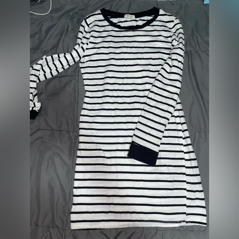 Body con dress, long sleeve, striped